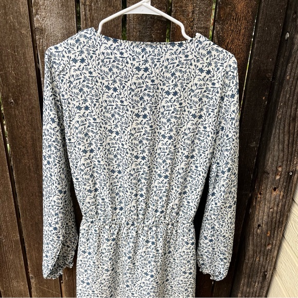 Faherty Kennedy 100% Silk Spring Daisy Dress NWT In White & Blue Floral Sz L - Picture 7 of 16
